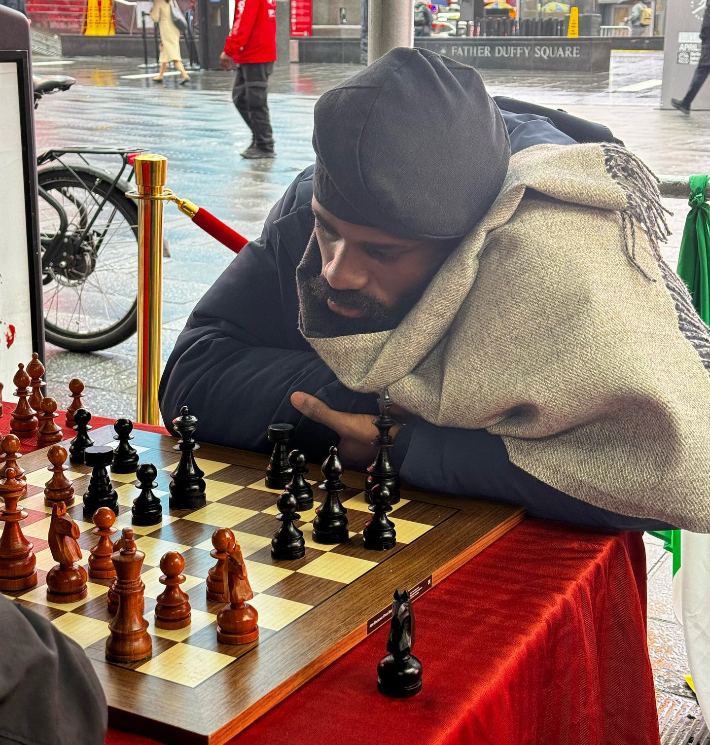 Tunde Onakoya playing chess NYC Times Square for world record